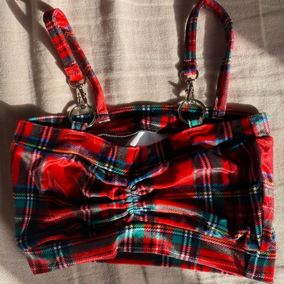 Handmade Upcycled Vintage Plaid Velvet Crop Top - The Modern Vagabond - Picture 3 of 3